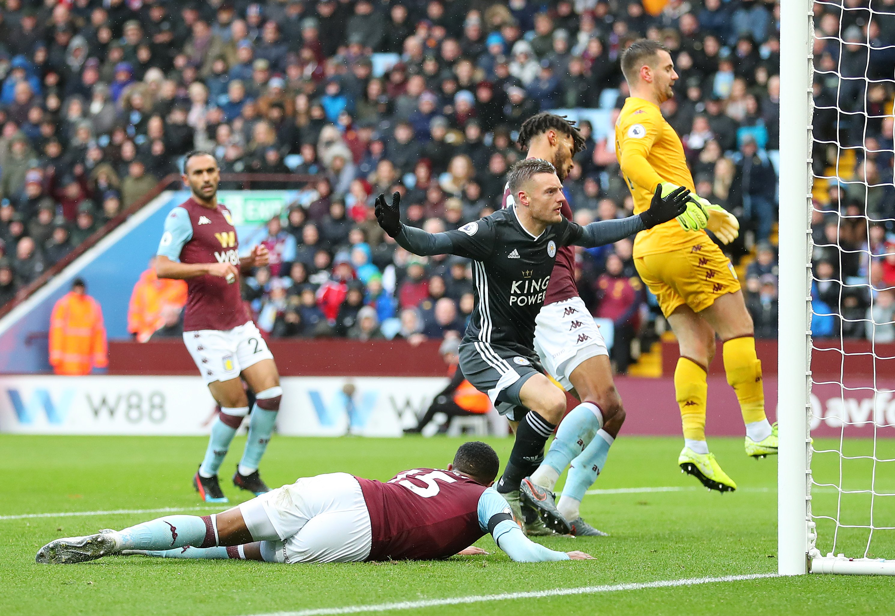 巴萨不仅是 巴萨不仅是