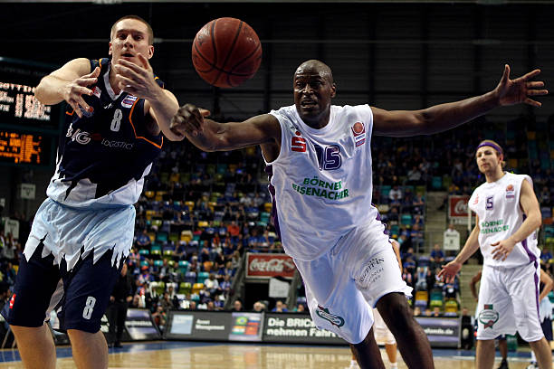 他不仅展现 他不仅展现