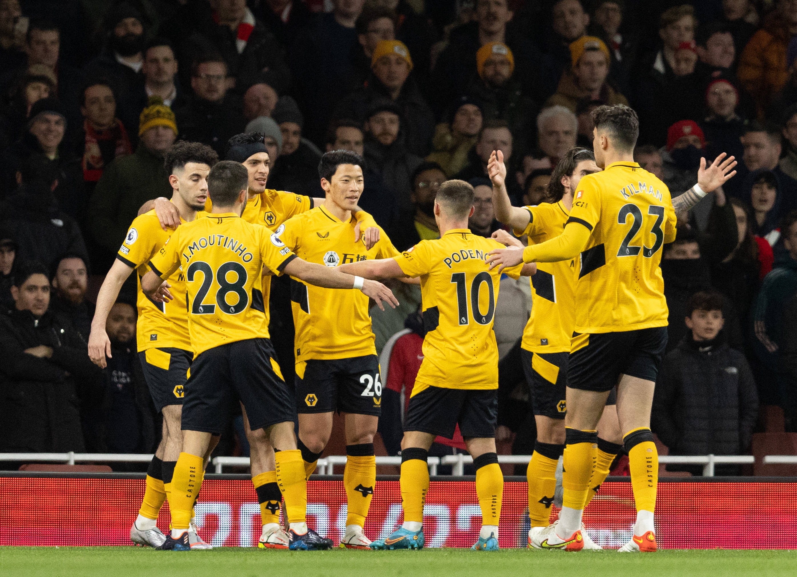 还以一个潇 还以一个潇